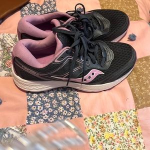 Brand New purple and blue size 6 tennis shoes